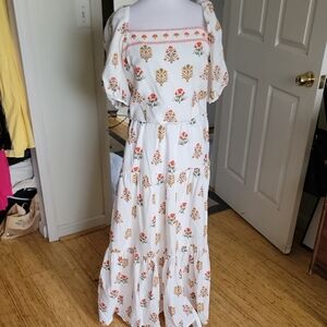 Antonio Melanie Floral White Maxi Skirt And Cropped Top